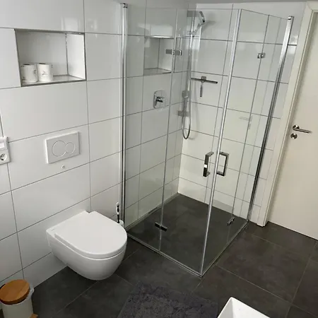 Apartment Modernes Apartment, Ruhige Lage, Stadtnah *
