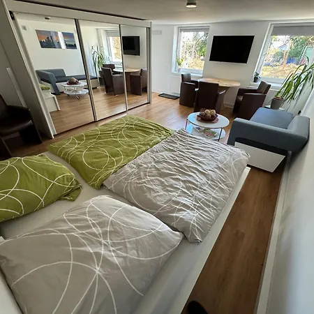 Modernes Apartment, Ruhige Lage, Stadtnah Kelkheim